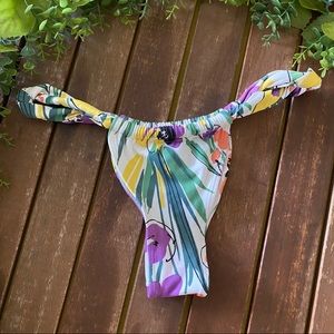 Lourdes Nassar | Bottom Bikini SIZE M